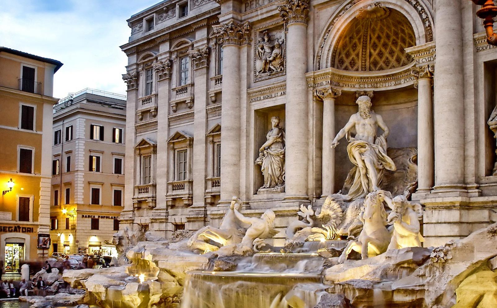 Италия Рим фонтан Треви Автор